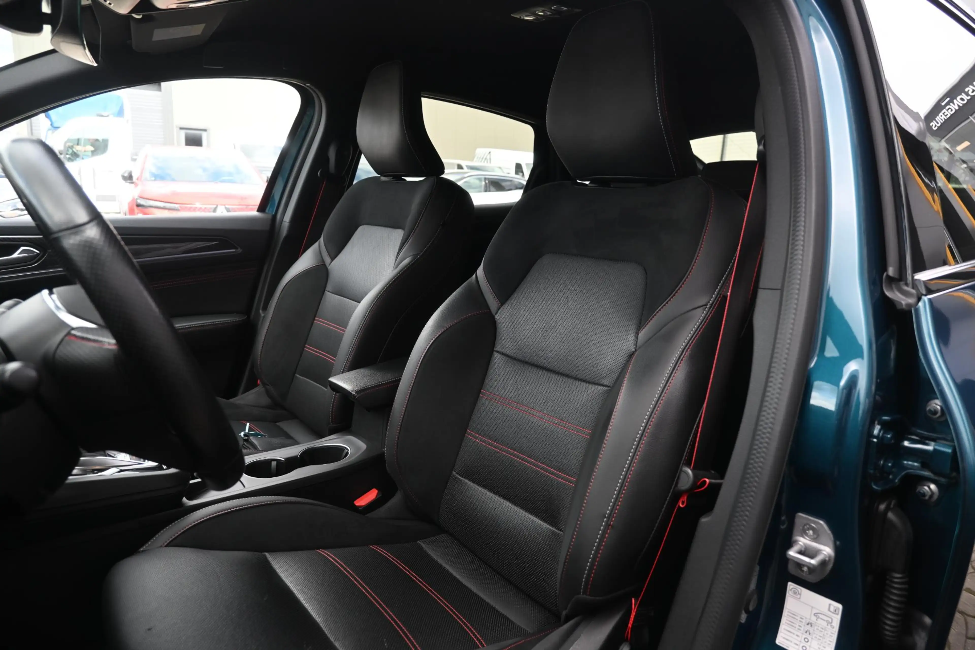 Renault Arkana E-Tech Hybrid 145 R.S. Line | ADAPT. CRUISE CONTRO — photo 11