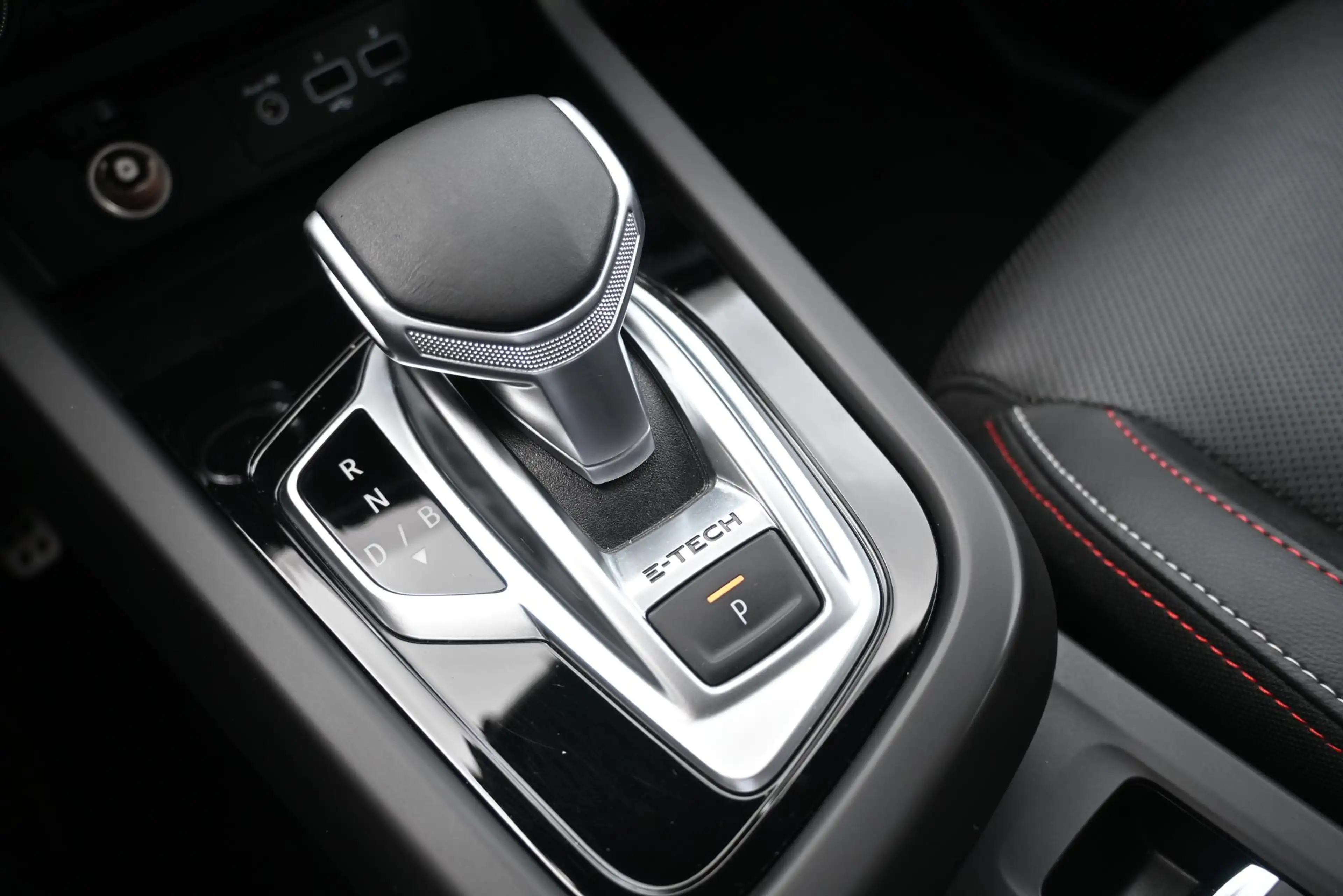 Renault Arkana E-Tech Hybrid 145 R.S. Line | ADAPT. CRUISE CONTRO — photo 23