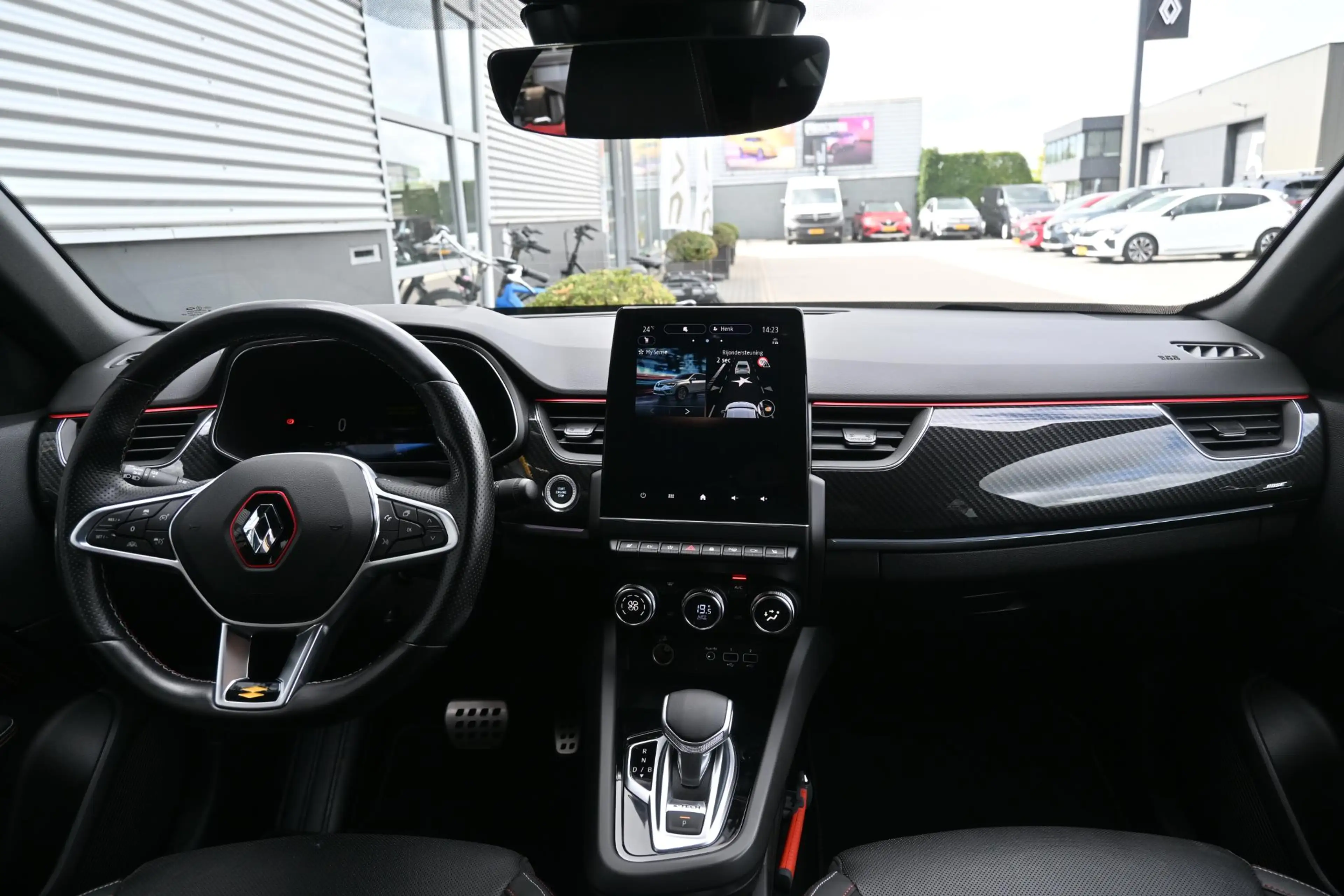 Renault Arkana E-Tech Hybrid 145 R.S. Line | ADAPT. CRUISE CONTRO — photo 10