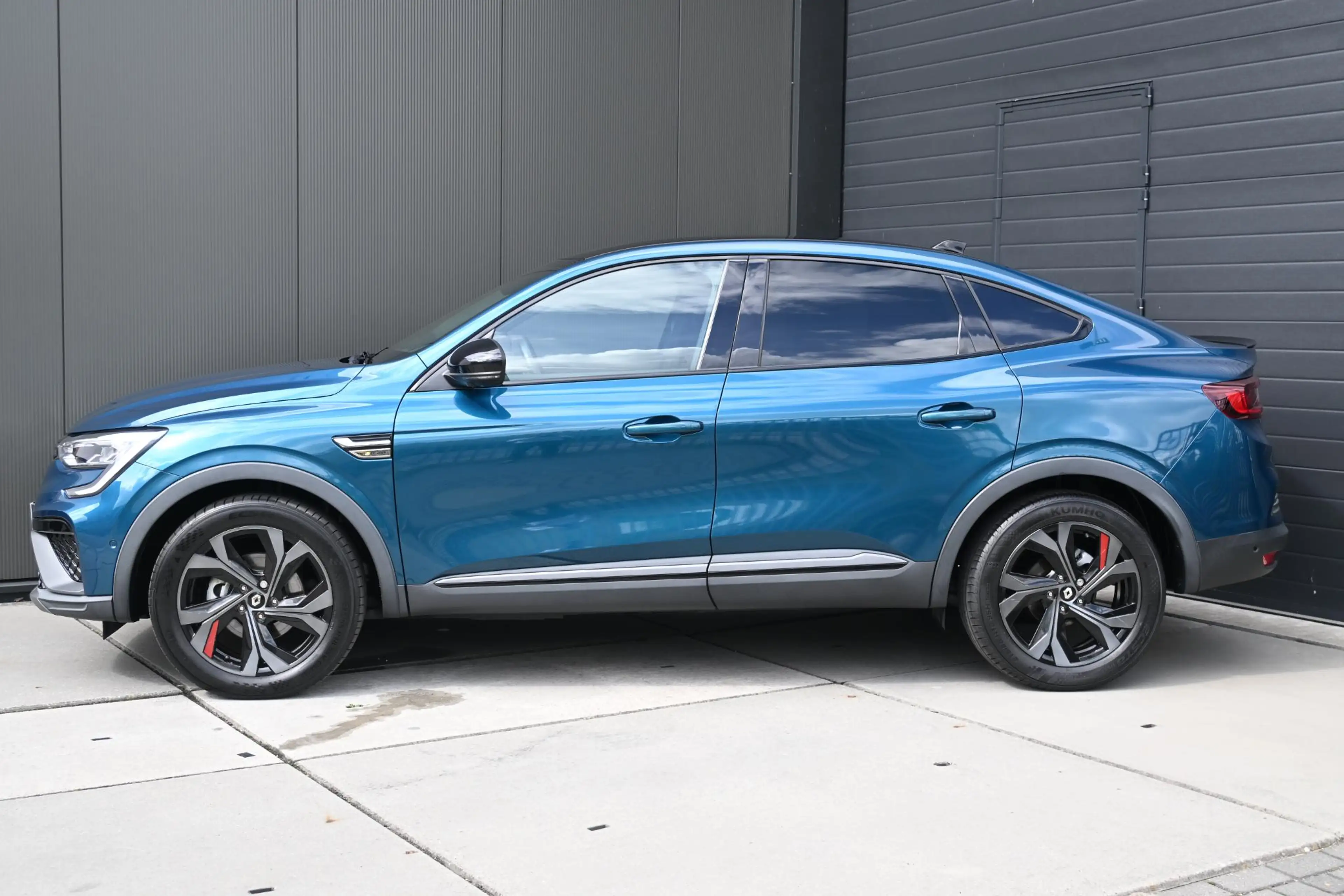 Renault Arkana E-Tech Hybrid 145 R.S. Line | ADAPT. CRUISE CONTRO — photo 5