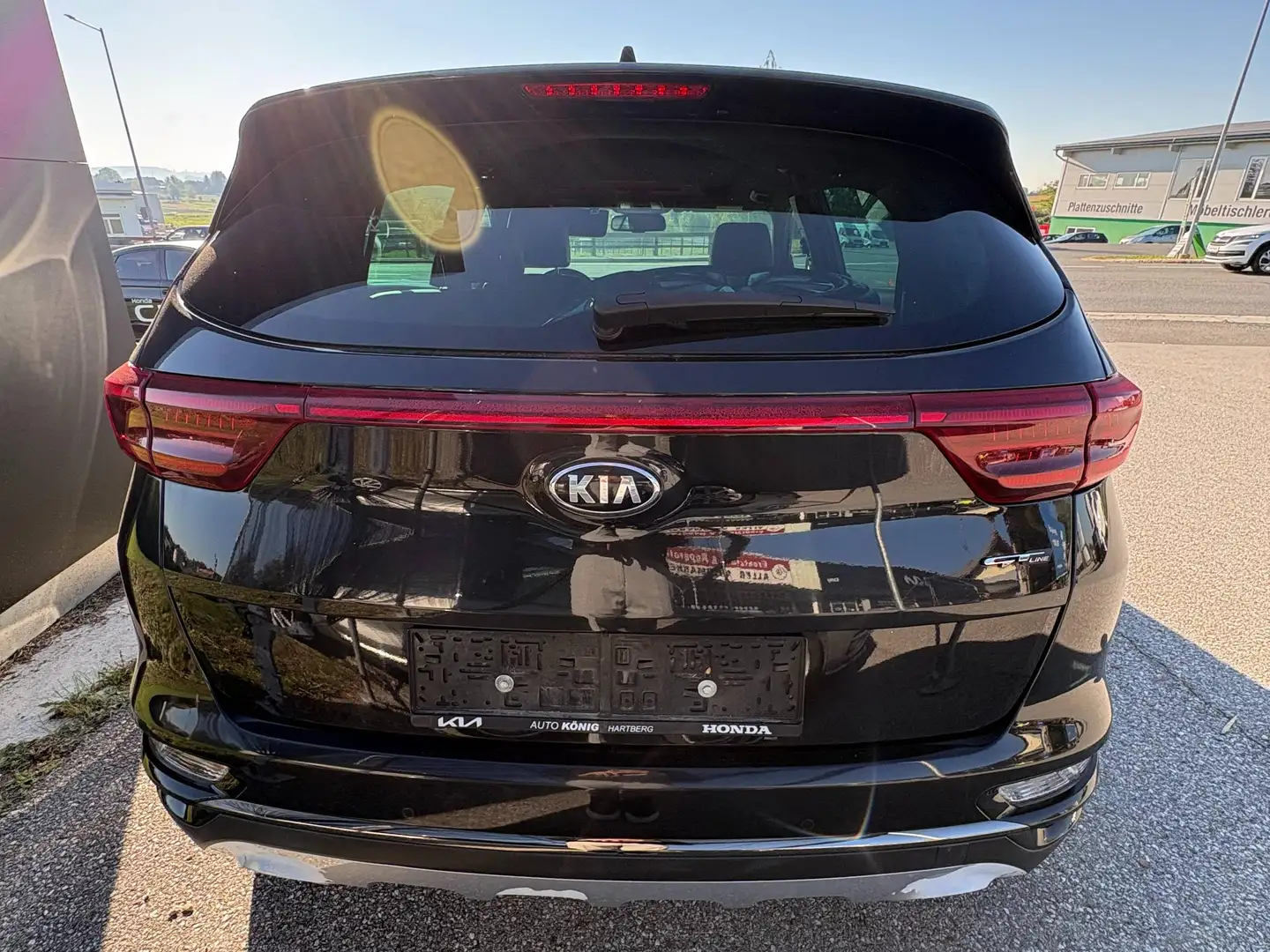 Kia Sportage 1.6 CRDi  GT-LINE Automatik Schwarz - 2