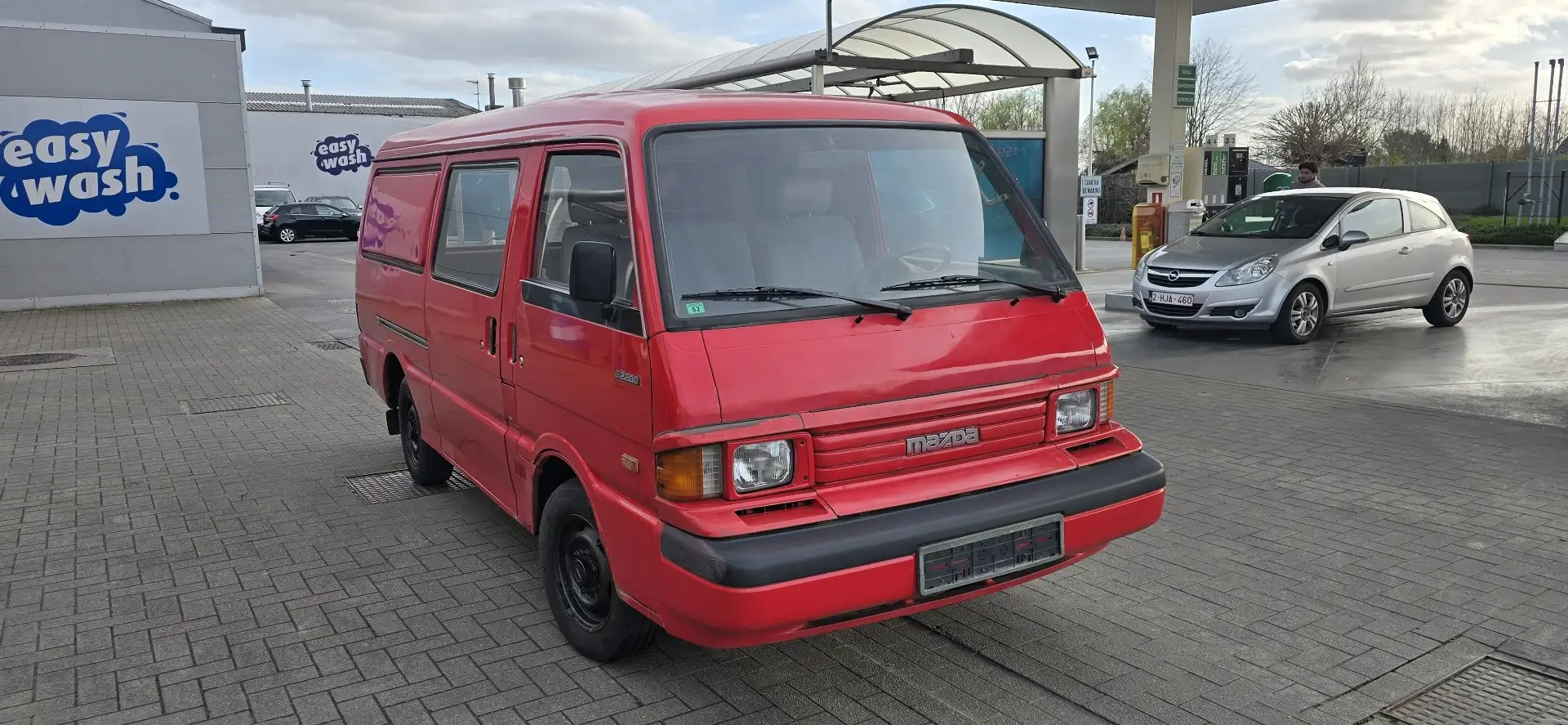 Mazda E Series E2200 diesel - 1