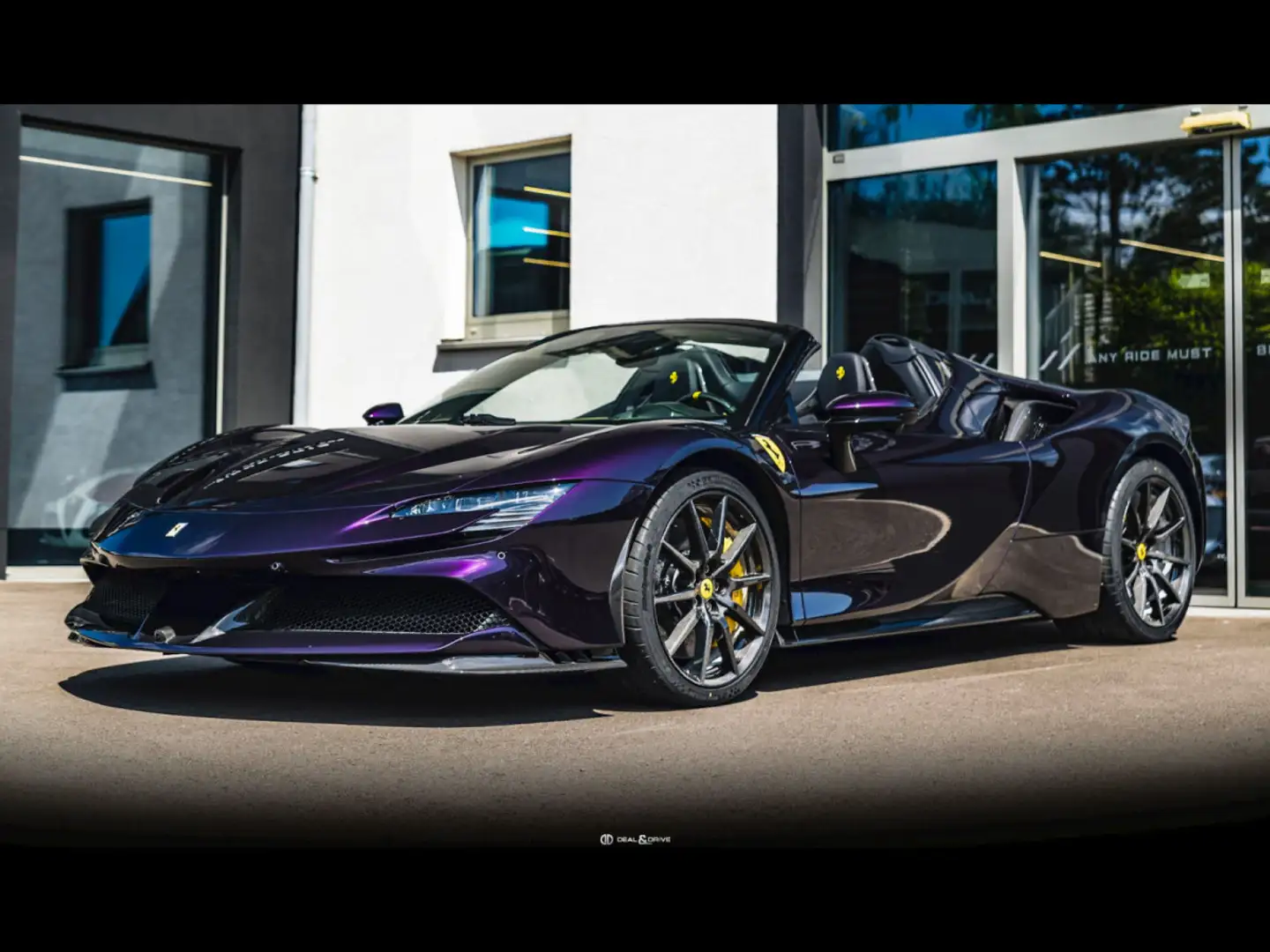 FERRARI Sf90