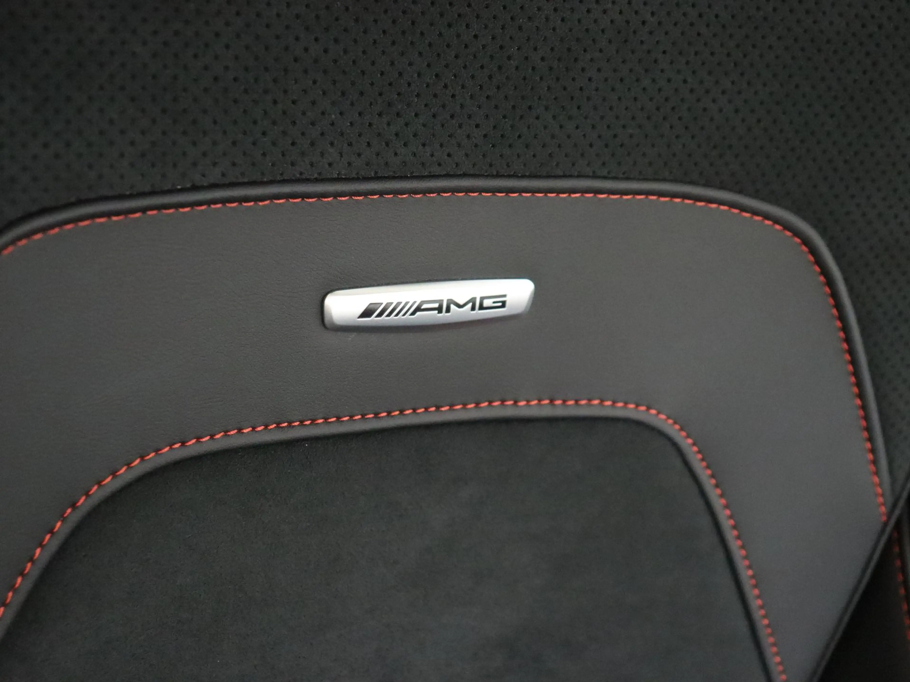 Mercedes-Benz E 53 AMG 4MATIC+ / Superscreen / Burmeister / Panaroma-dak — photo 11