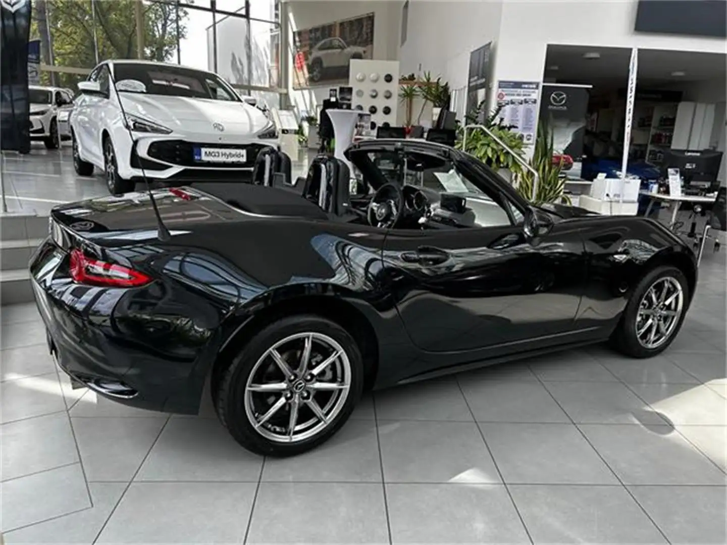 Mazda MX-5 ST G132 Skyactiv Exclusive-Line Roadster Soft Schwarz - 2