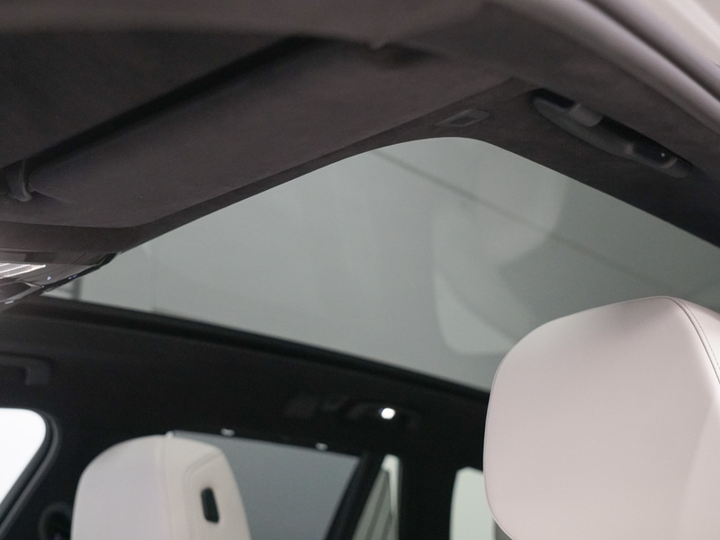 BMW 550 5-serie Touring 550e xDrive Bowers Wilkins | Panor — photo 29