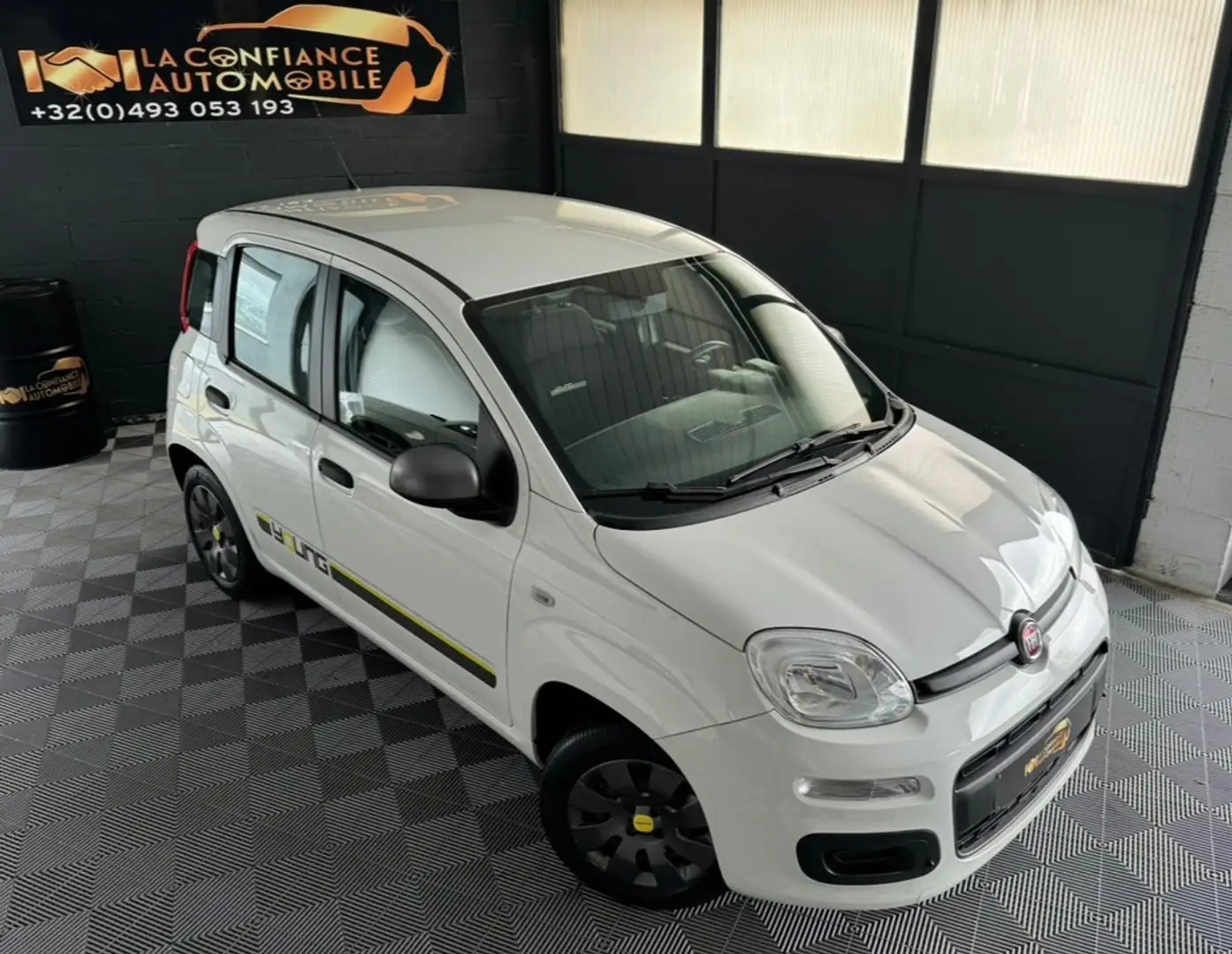 Fiat Panda 1.2i Young 1er propriétaire garantie 12 mois Wit - 1