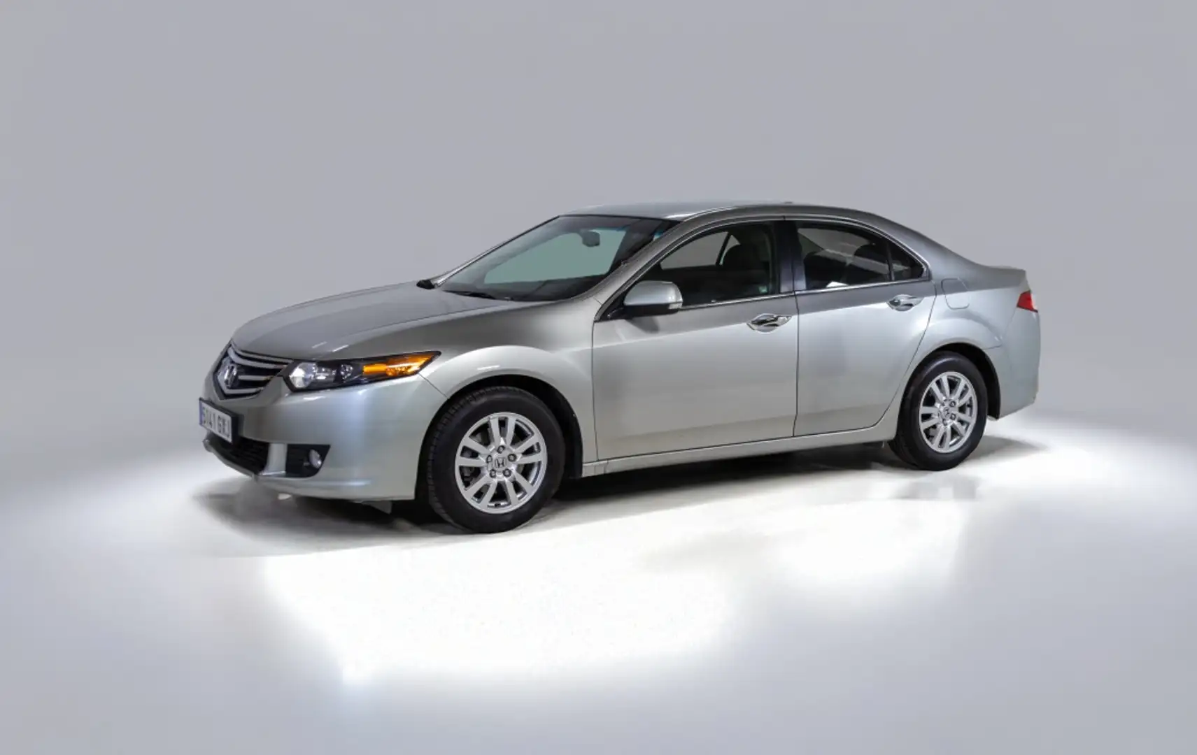 Honda Accord 2.0i-VTEC Elegance Gri - 1
