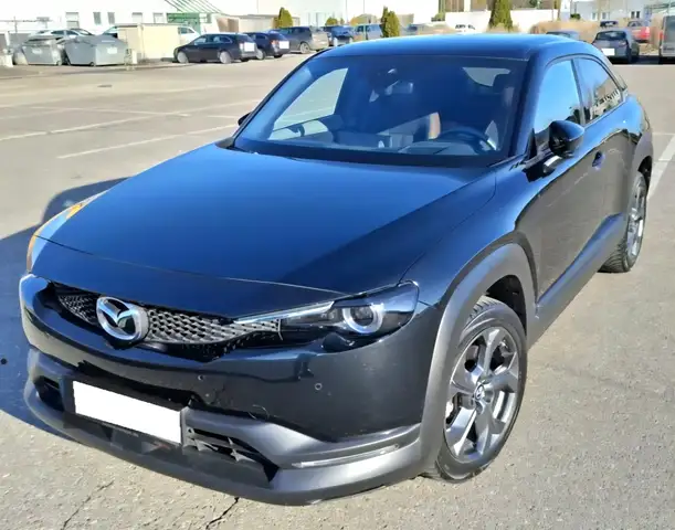 Mazda MX-3 e-skyactiv prime! TÜV NEU! CCS! ACC! S-Heft!...