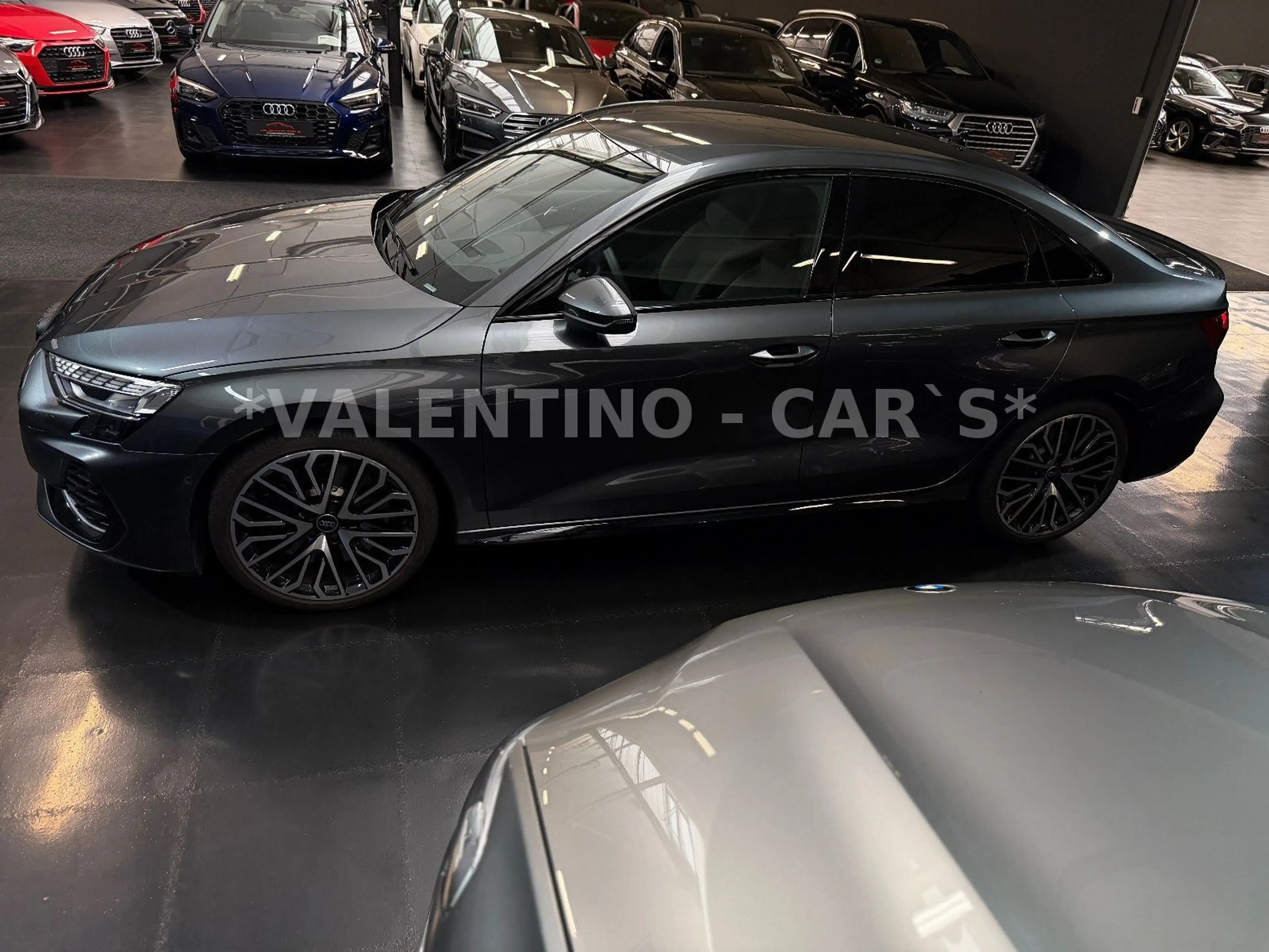 Audi S3 Limousine quattro Virt/Headup/AKRA/Sonos/Matr — photo 9
