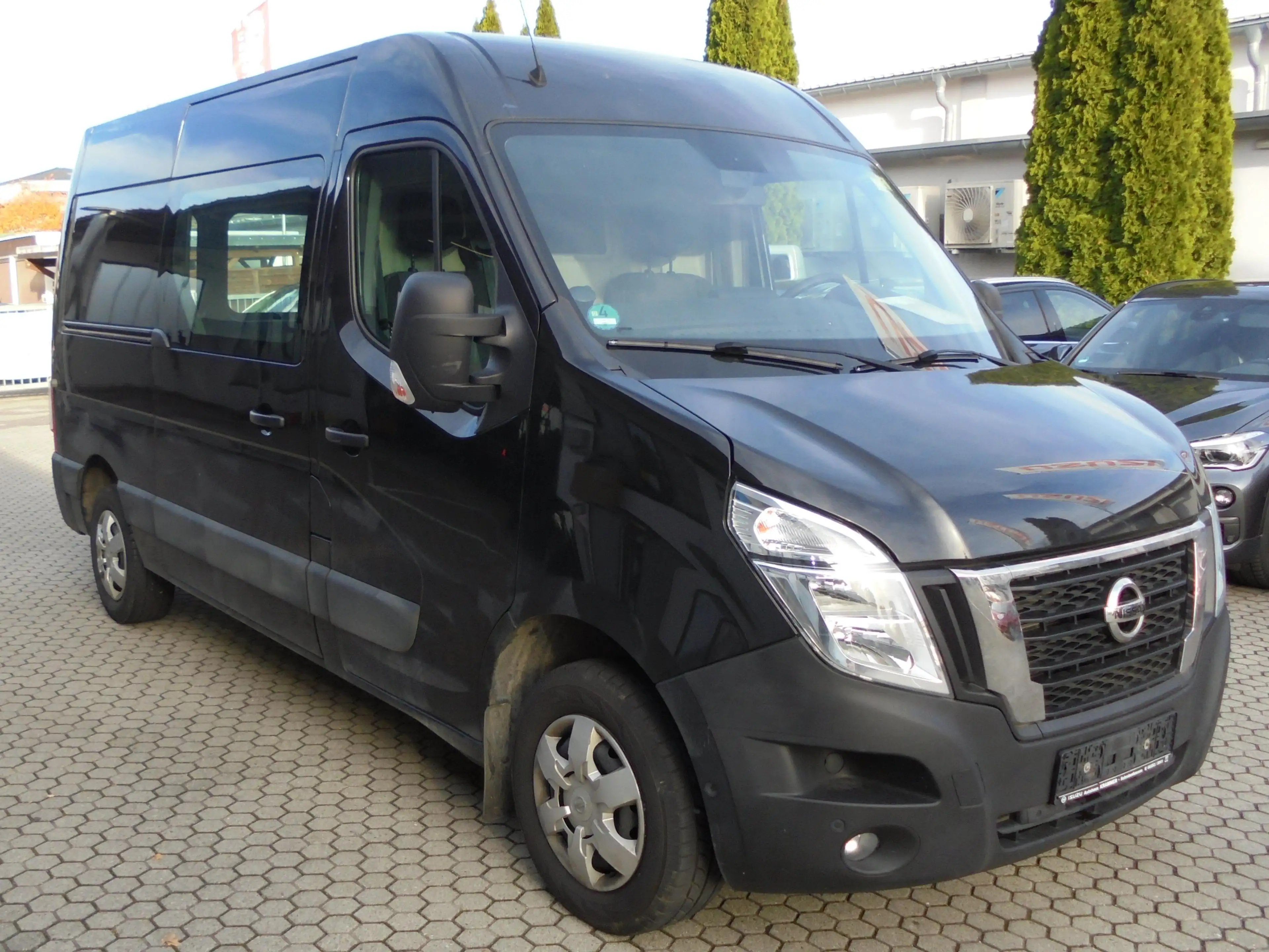Nissan Interstar L2H2 3,5t Tekna FWD — photo 4
