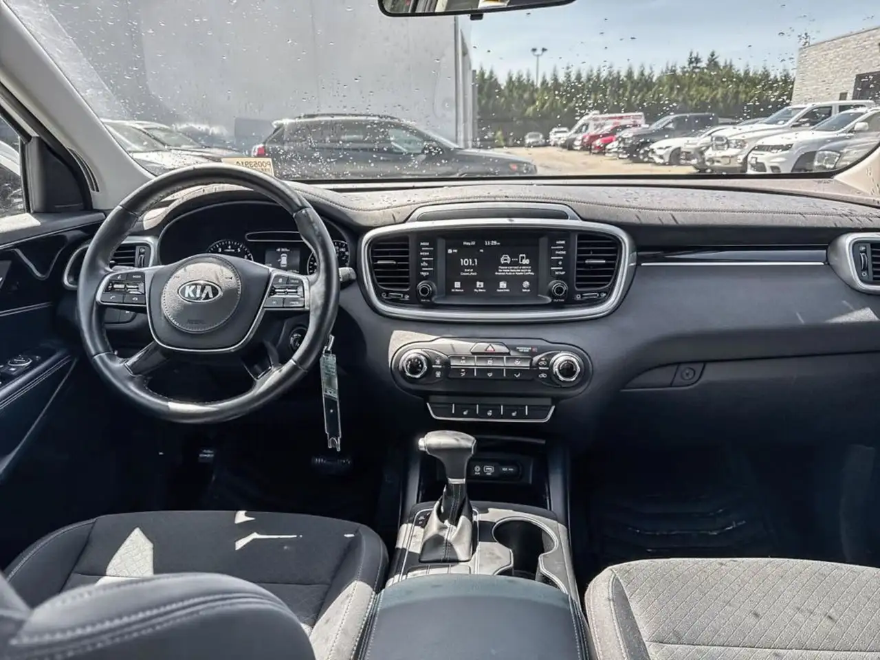 Kia Sorento снимка Kia Sorento