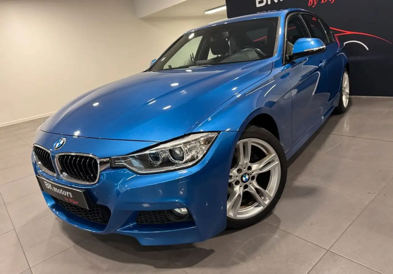 BMW 320