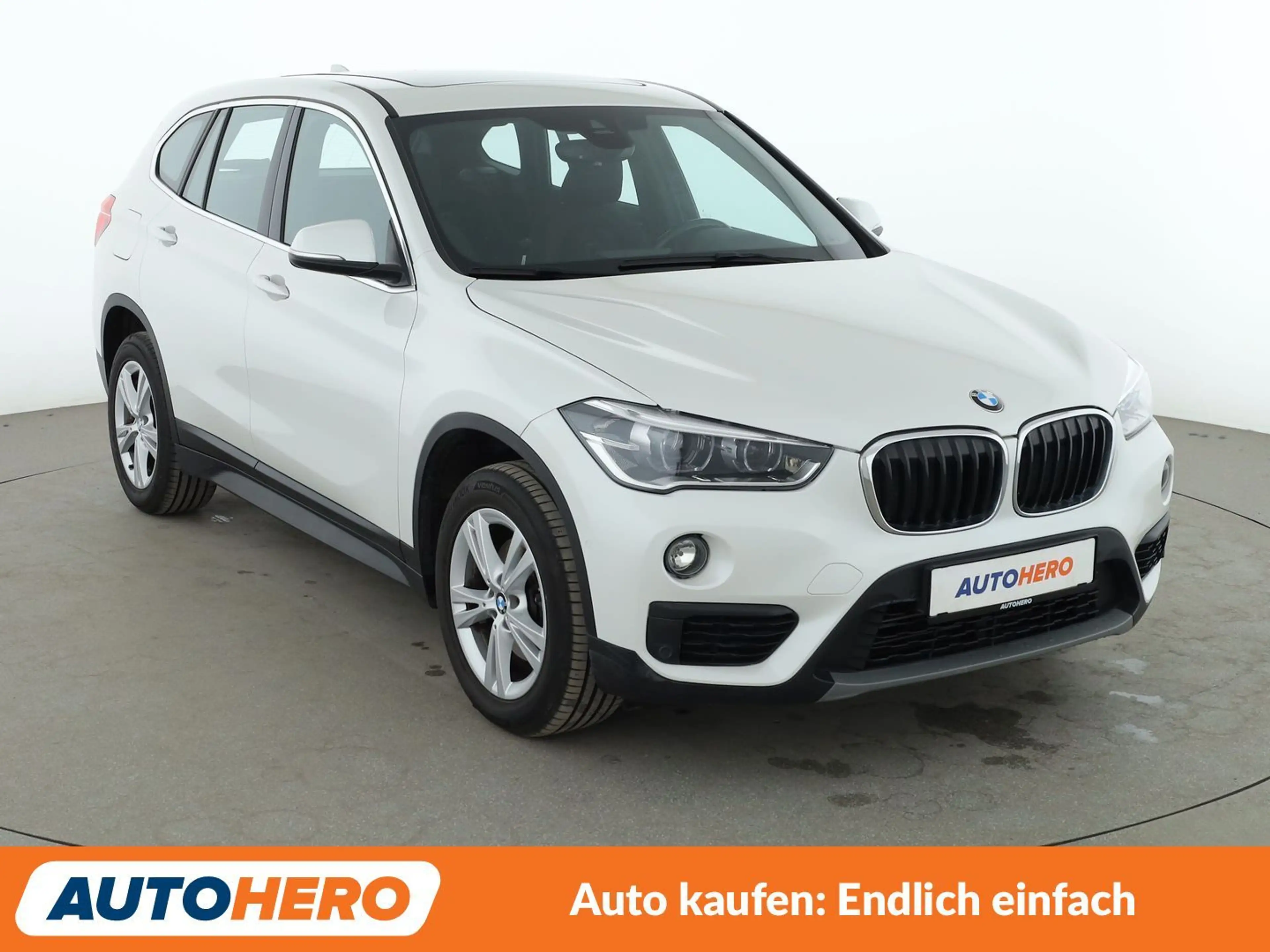 BMW X1 sDrive 18i Advantage*NAVI*LED*PDC*SHZ* — photo 8