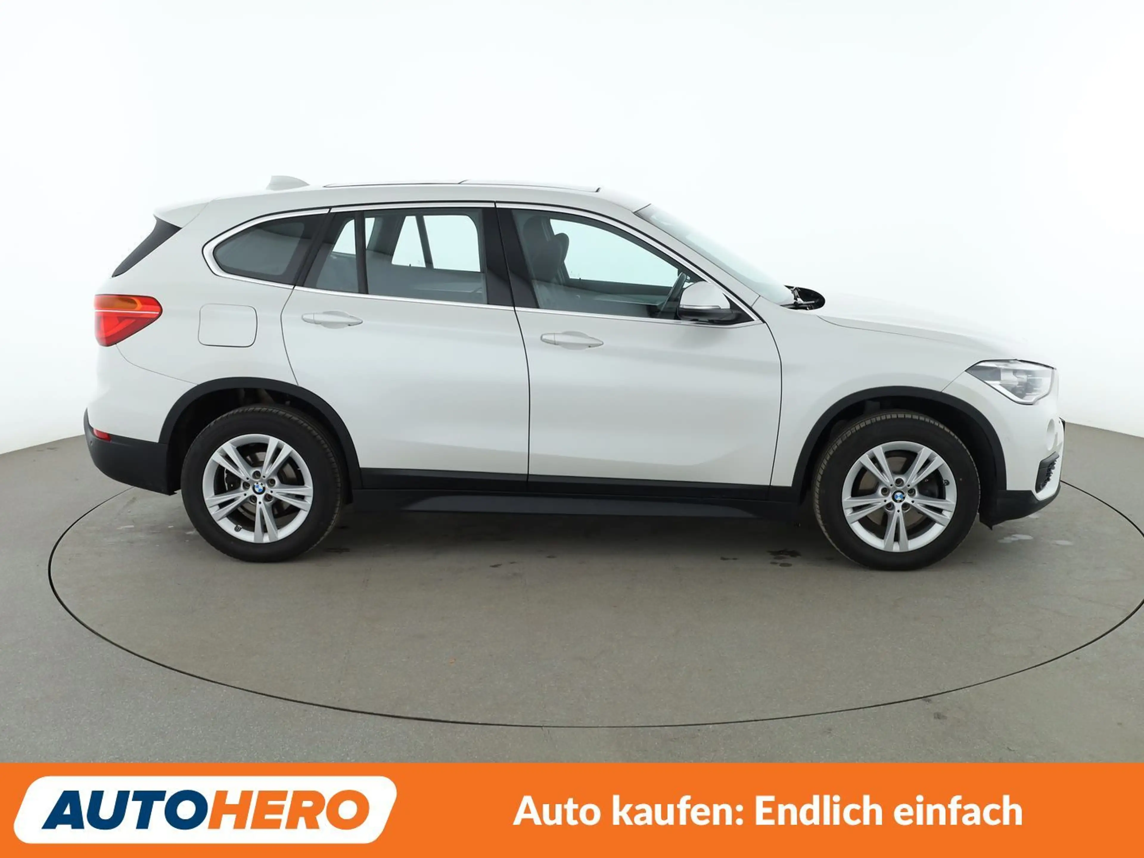BMW X1 sDrive 18i Advantage*NAVI*LED*PDC*SHZ* — photo 7