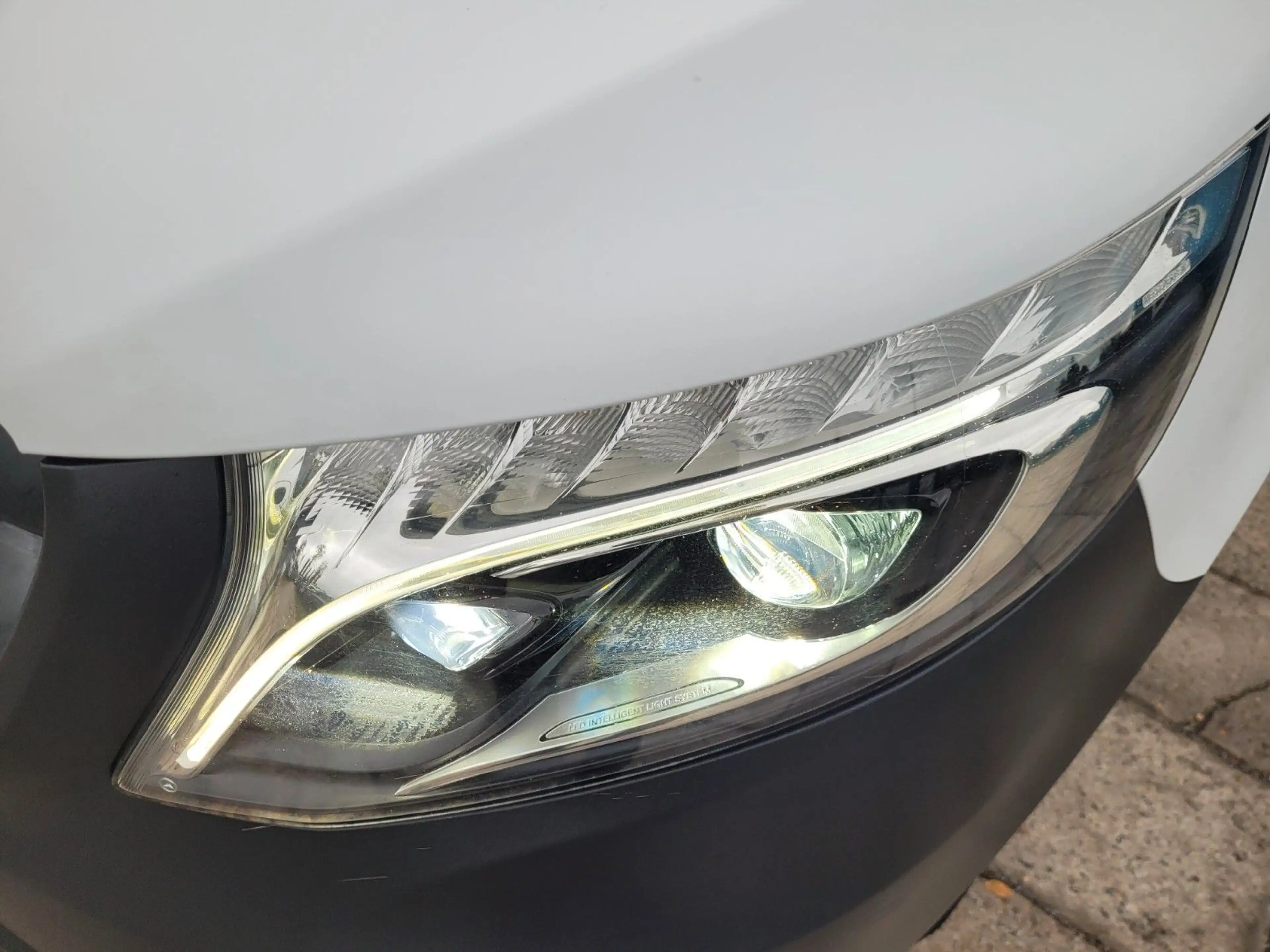 Mercedes-Benz Vito Kasten 116lang*NUR 50TKM*AHK*KLIMA*XENON — photo 13