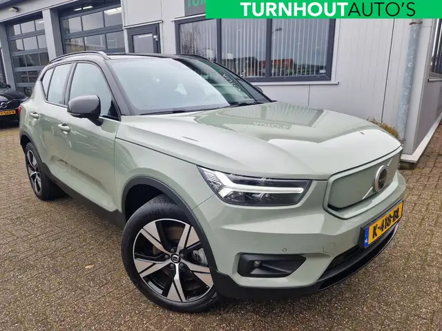 Volvo XC40 Recharge P8 AWD R-Design Panoramadak | Harman Kard