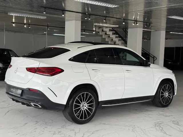Mercedes-Benz Gle view 5