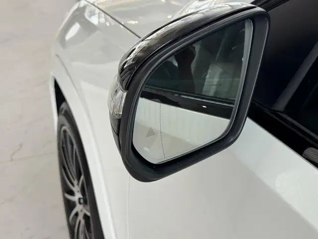 Mercedes-Benz Gle view 15