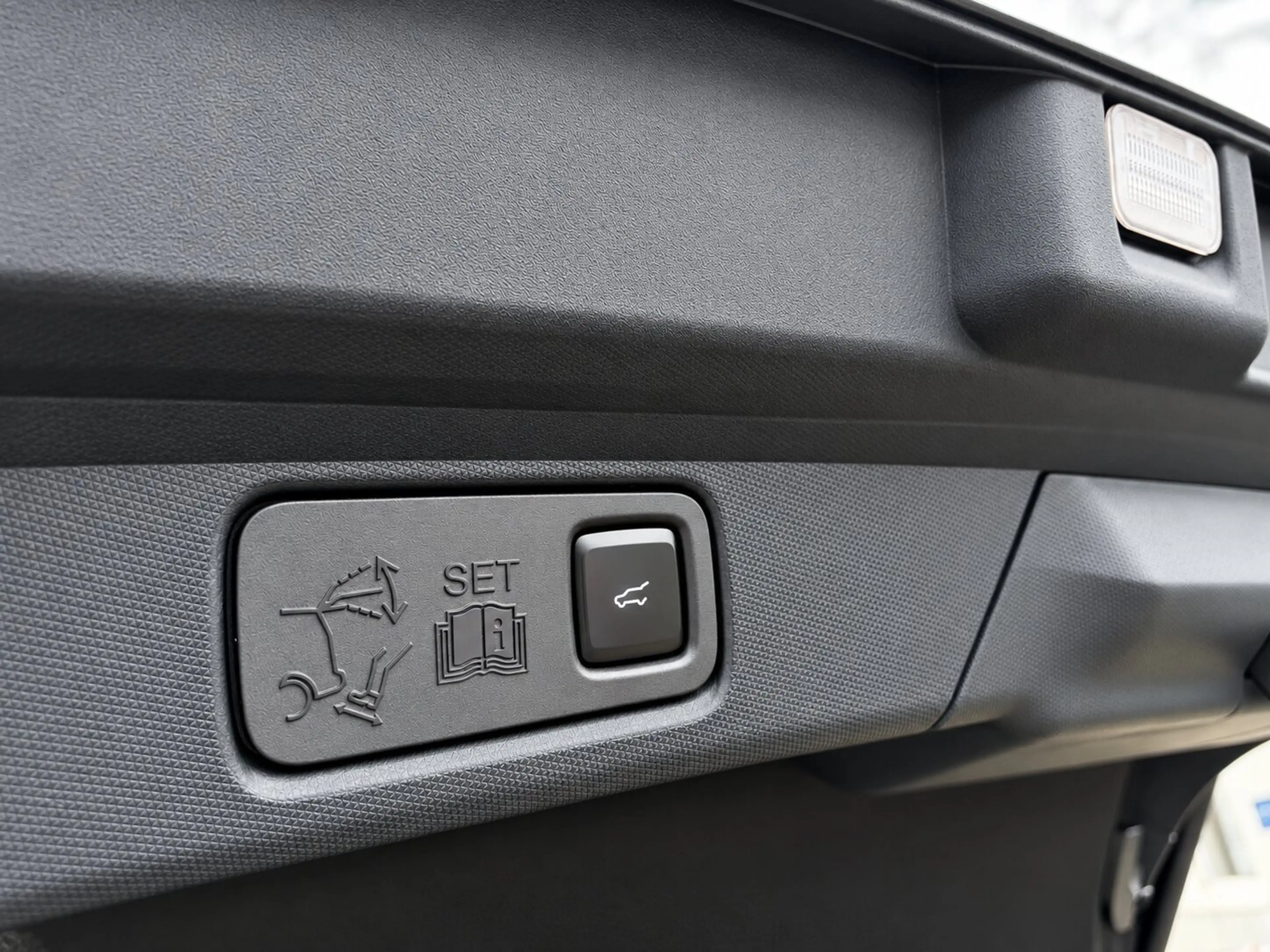 Ford Mustang Mach-E AWD 75 kWh | SOH 95.5 % | Trekhaak afn. | Ad cruis — photo 25