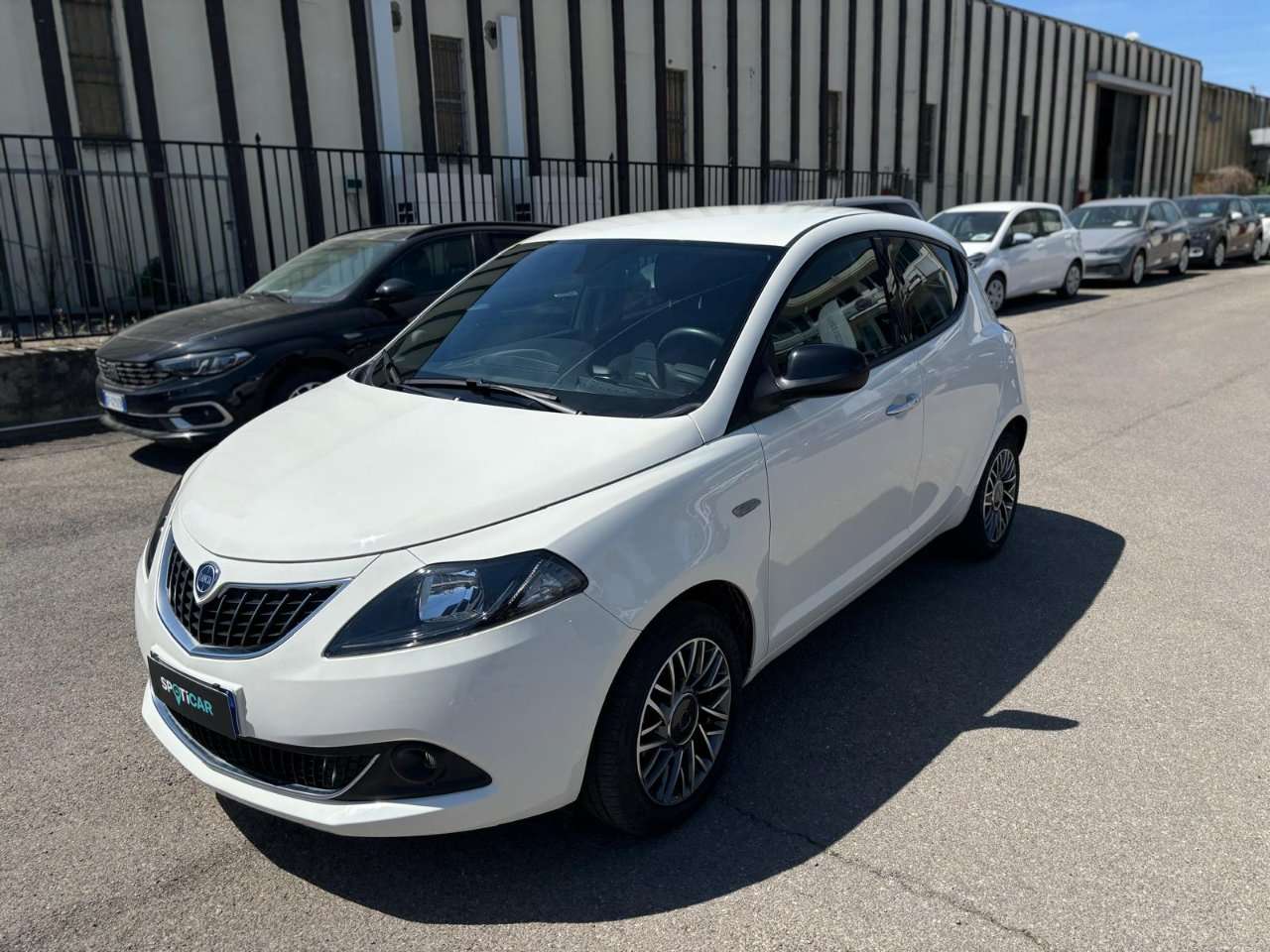 Lancia Ypsilon PROMO 1.0 firefly hybrid Gold s&s 70cv 5p.ti