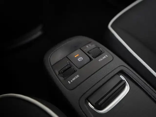 Fiat 500e view 10