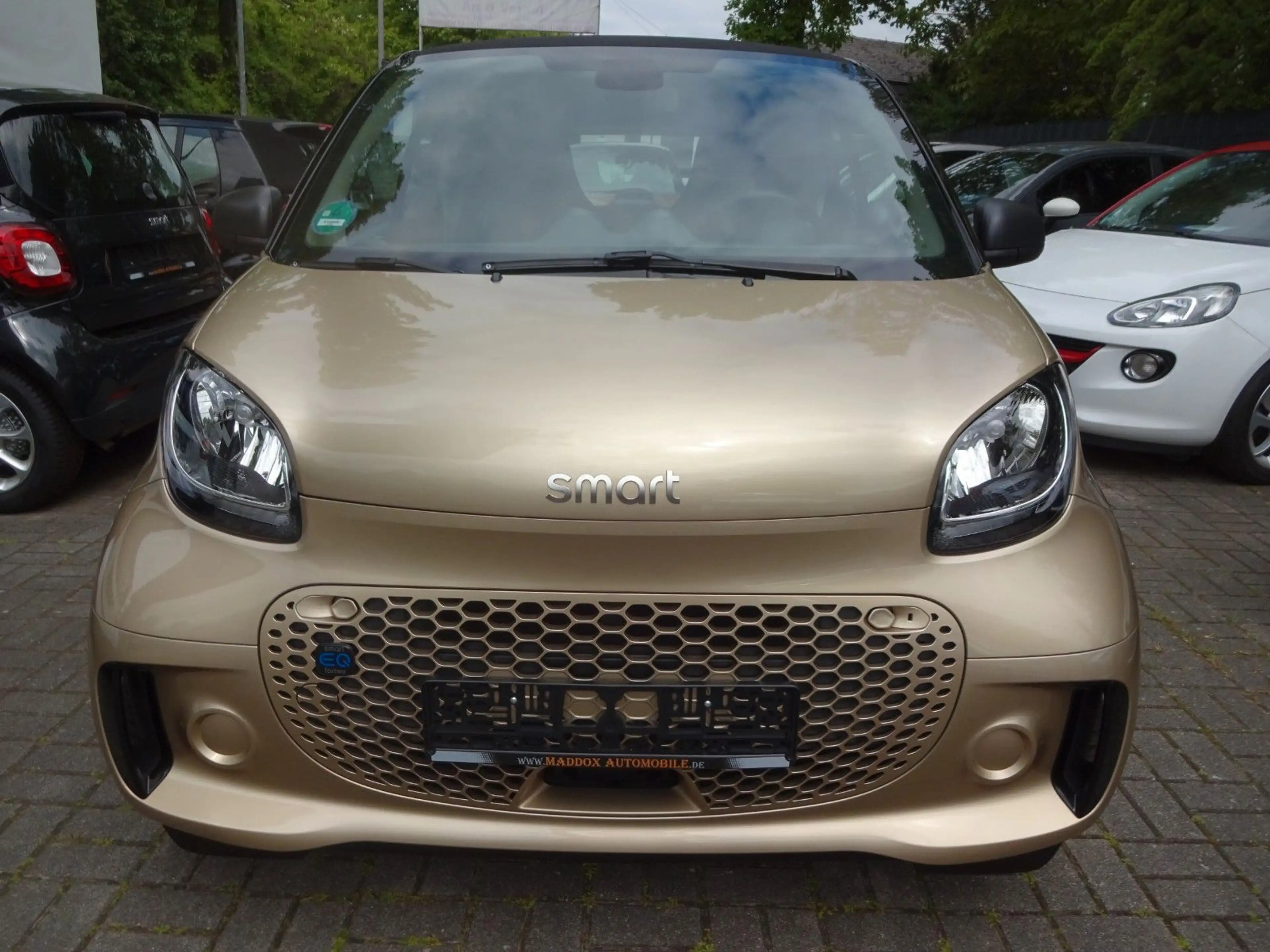 smart forTwo coupe EQ, 22KW Schnelllader ,SHZ,LMF, TOP — photo 3