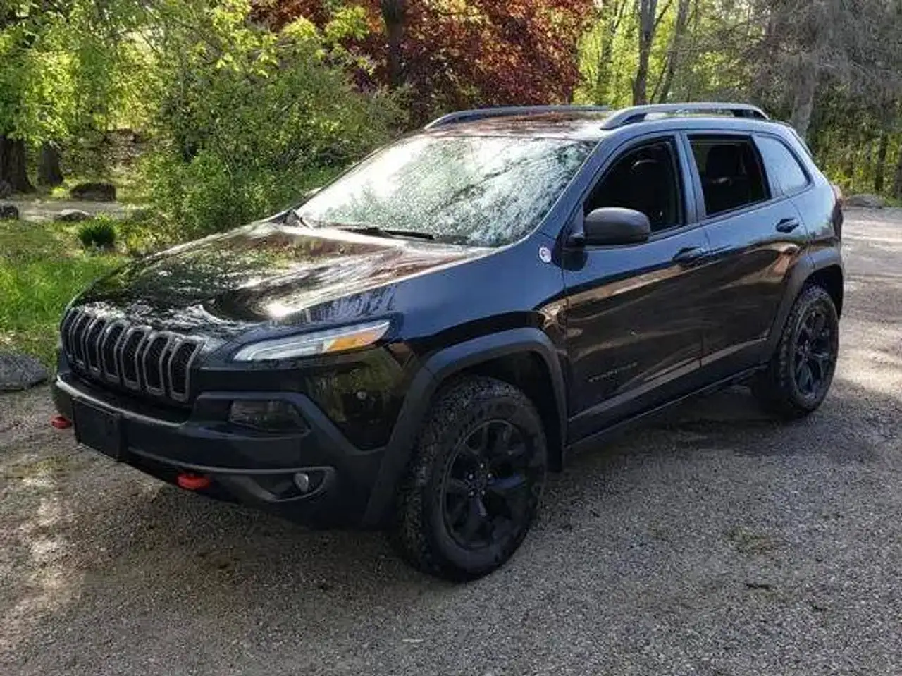 Jeep Cherokee снимка Jeep Cherokee