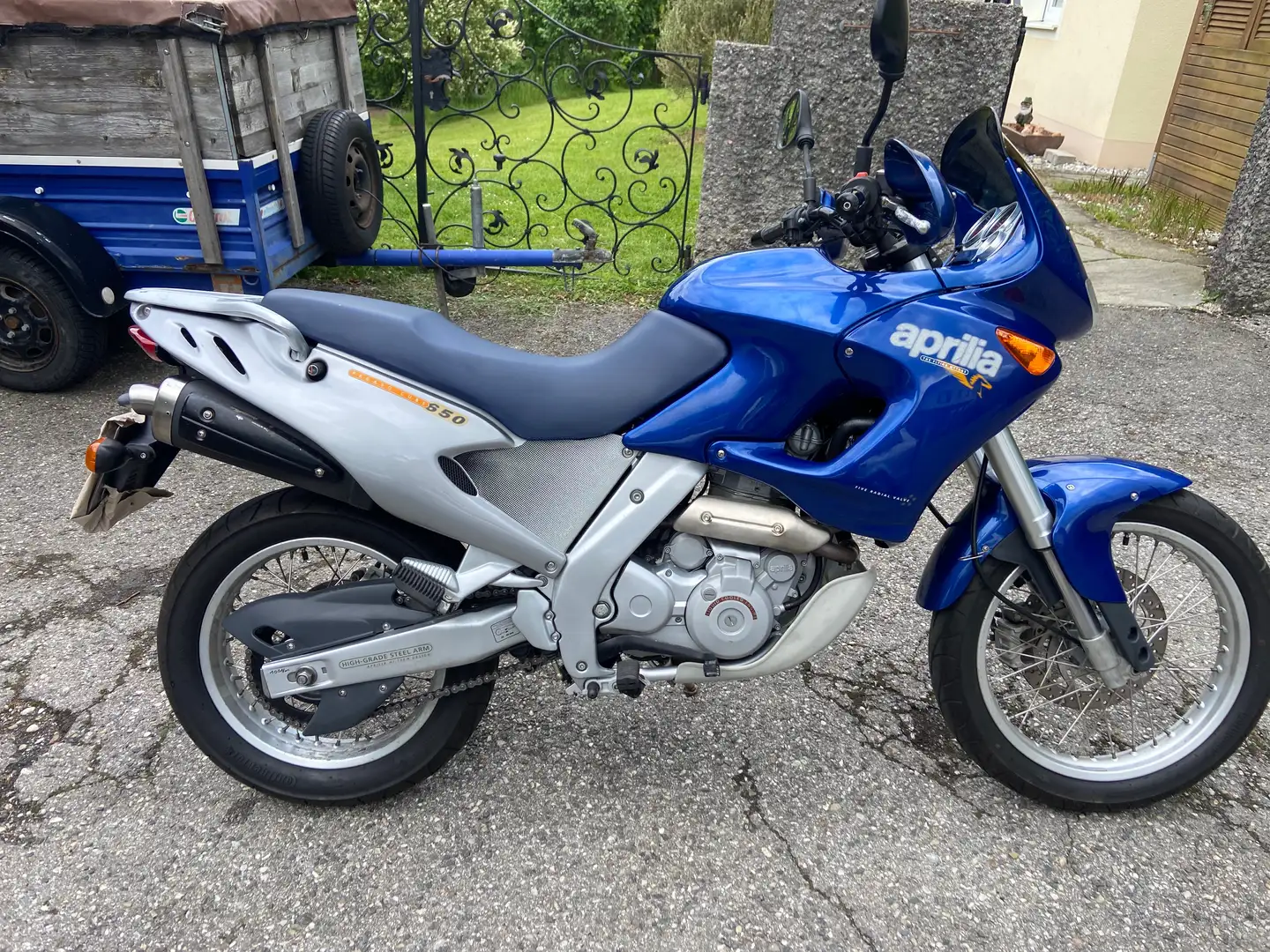Aprilia Pegaso 650 ML Niebieski - 1