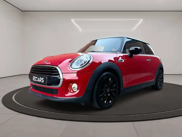 Mini Hatch view 5