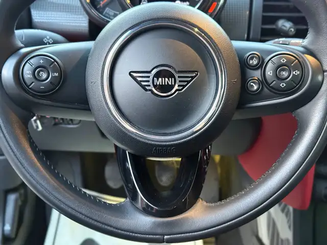 Mini Hatch view 20