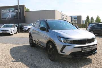 Grandland 1.2 Turbo GS Line S/S ****AUTOMAAT**** Zetel + stuurverwarming, Camera, .....