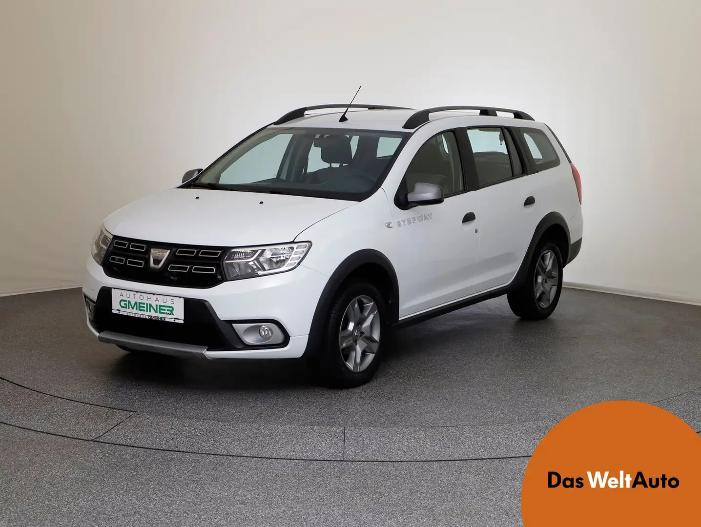 Dacia Logan II MCV Kombi Stepway White - 1