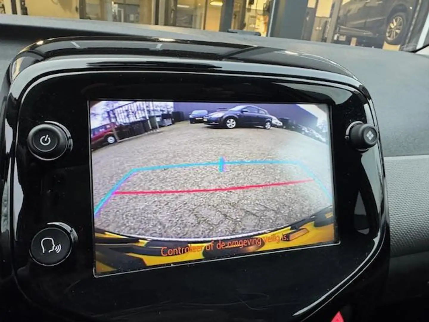 Peugeot 108 1.0 e-VTi Allure, '21, 5-drs, camera, navi, car-pl Blanc - 2