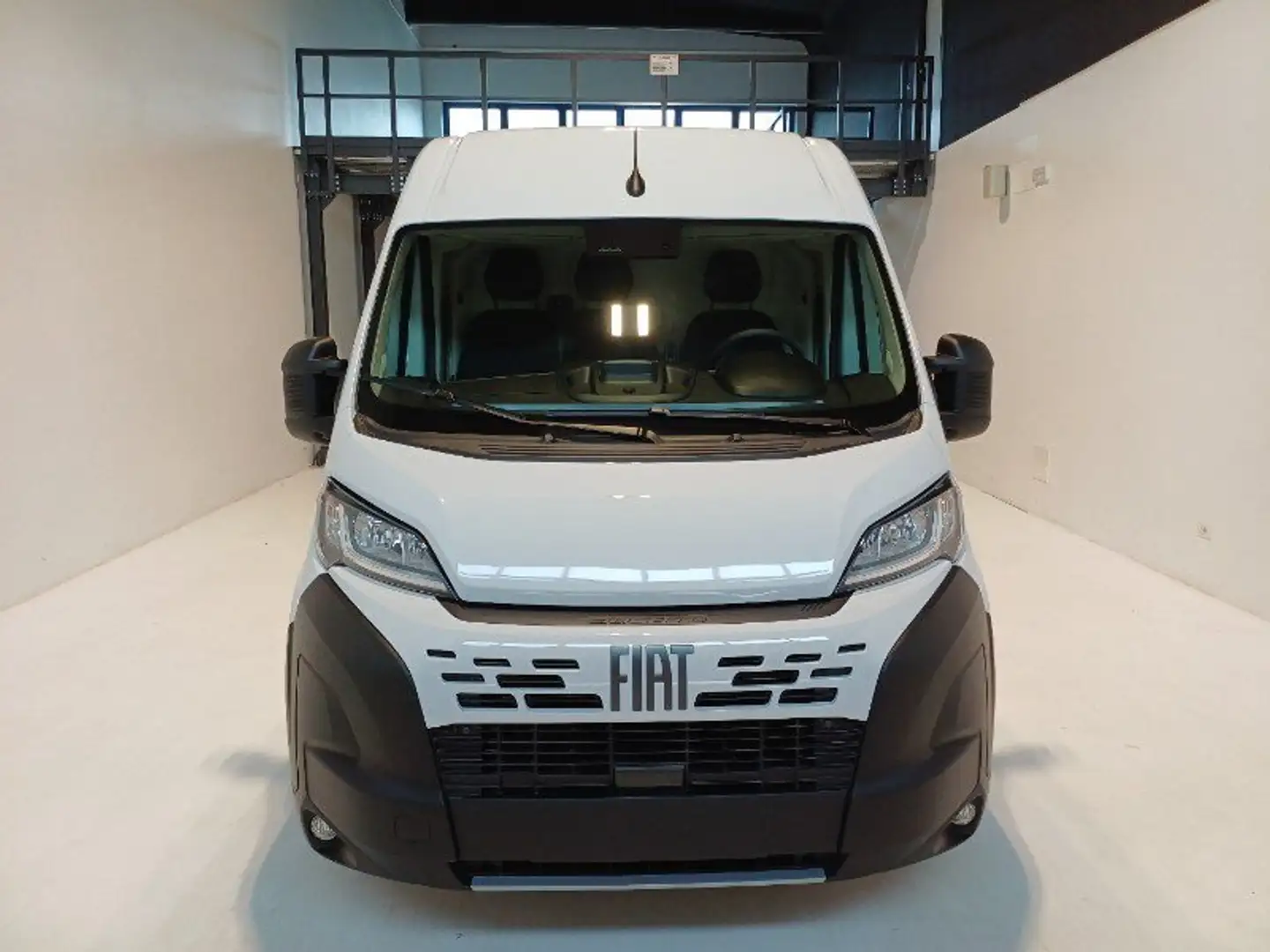 Fiat Ducato 35 2.2 Mjt 140CV L3 H2 Furgone Blanc - 2