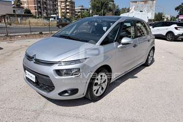 1.6 VTi 120 Attraction