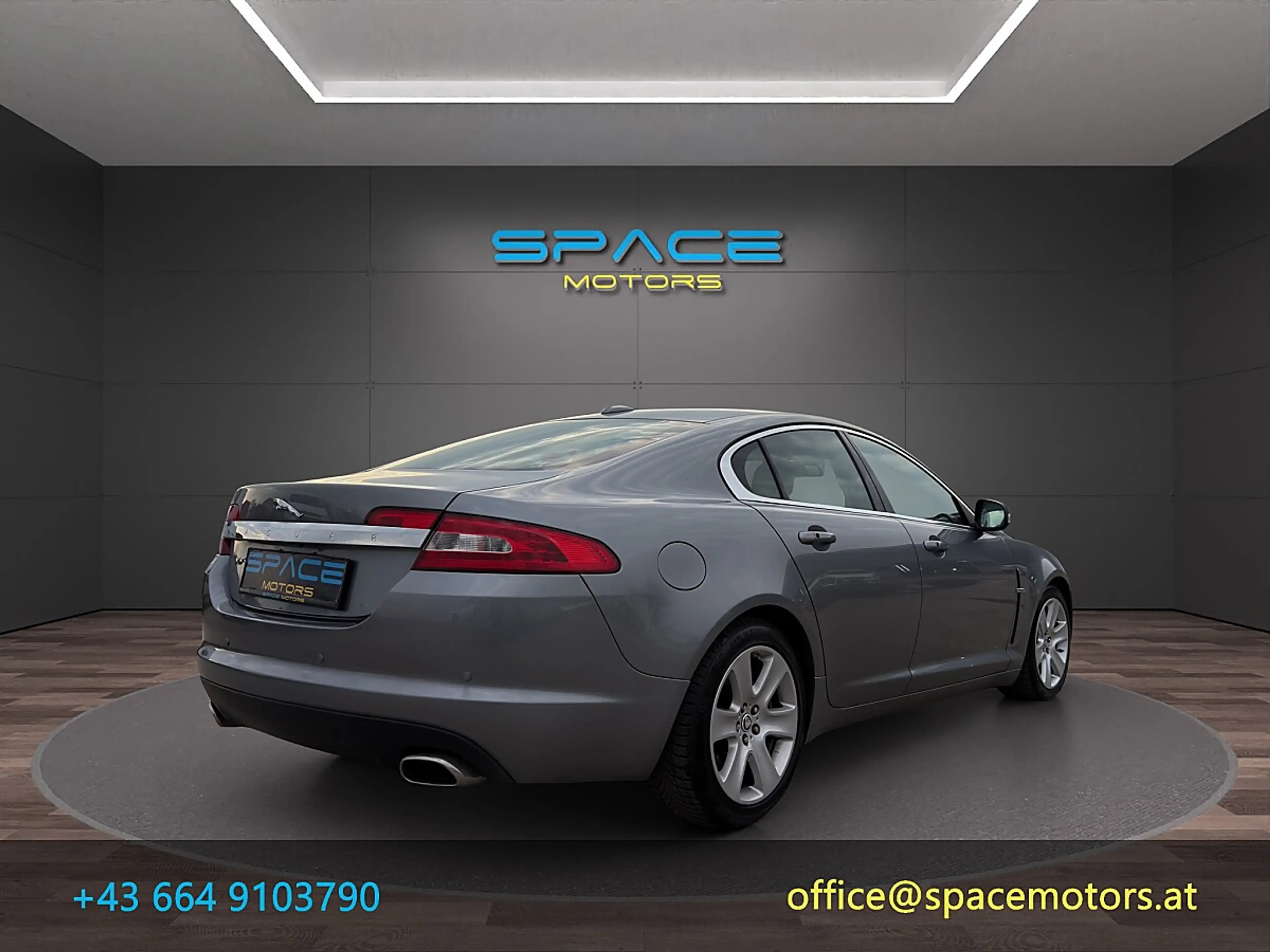 Jaguar XF 2,7 V6 Diesel Premium Luxury — photo 9