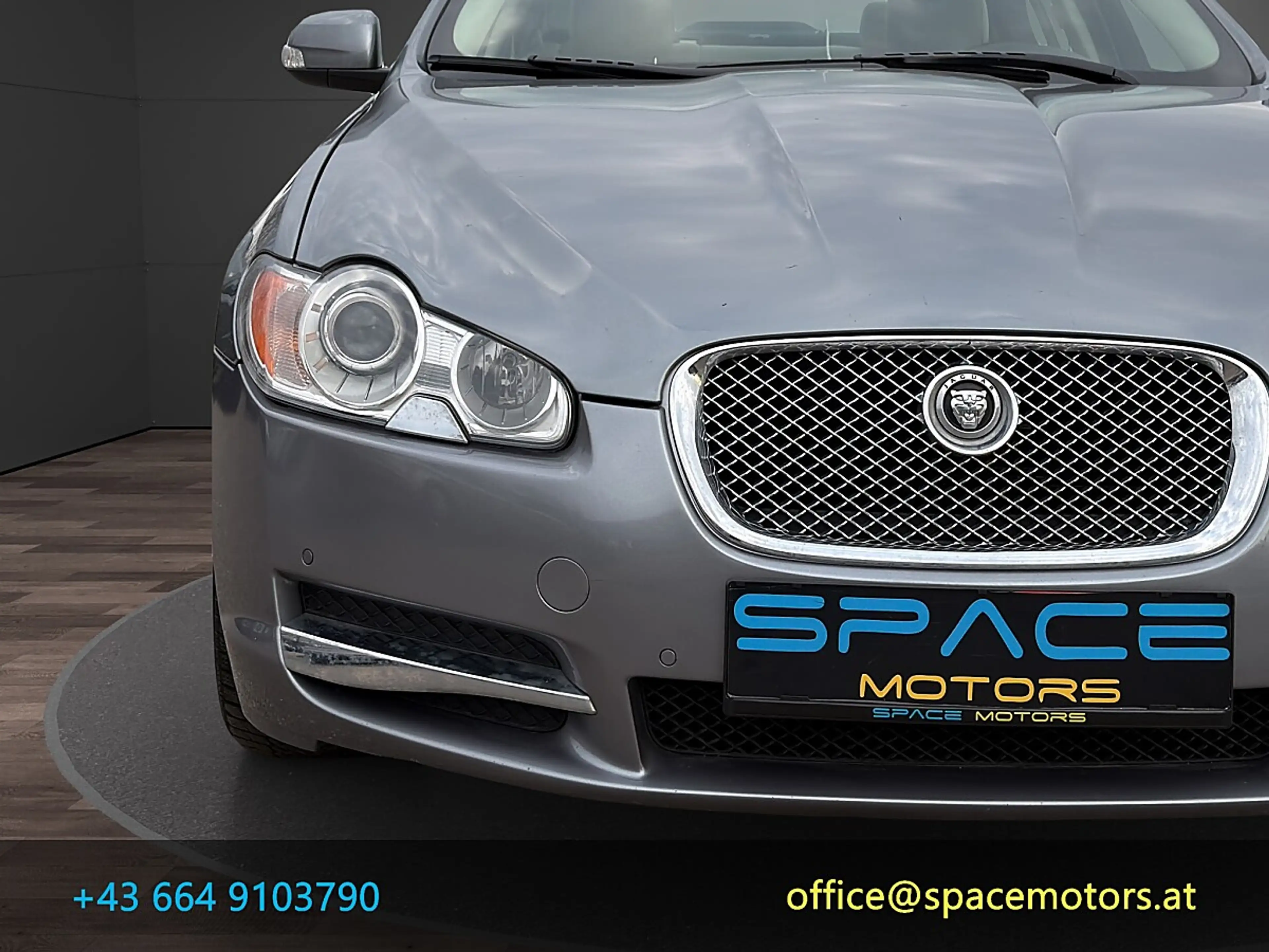 Jaguar XF 2,7 V6 Diesel Premium Luxury — photo 4