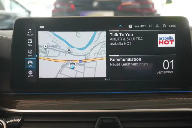 BMW 5 Series view 15