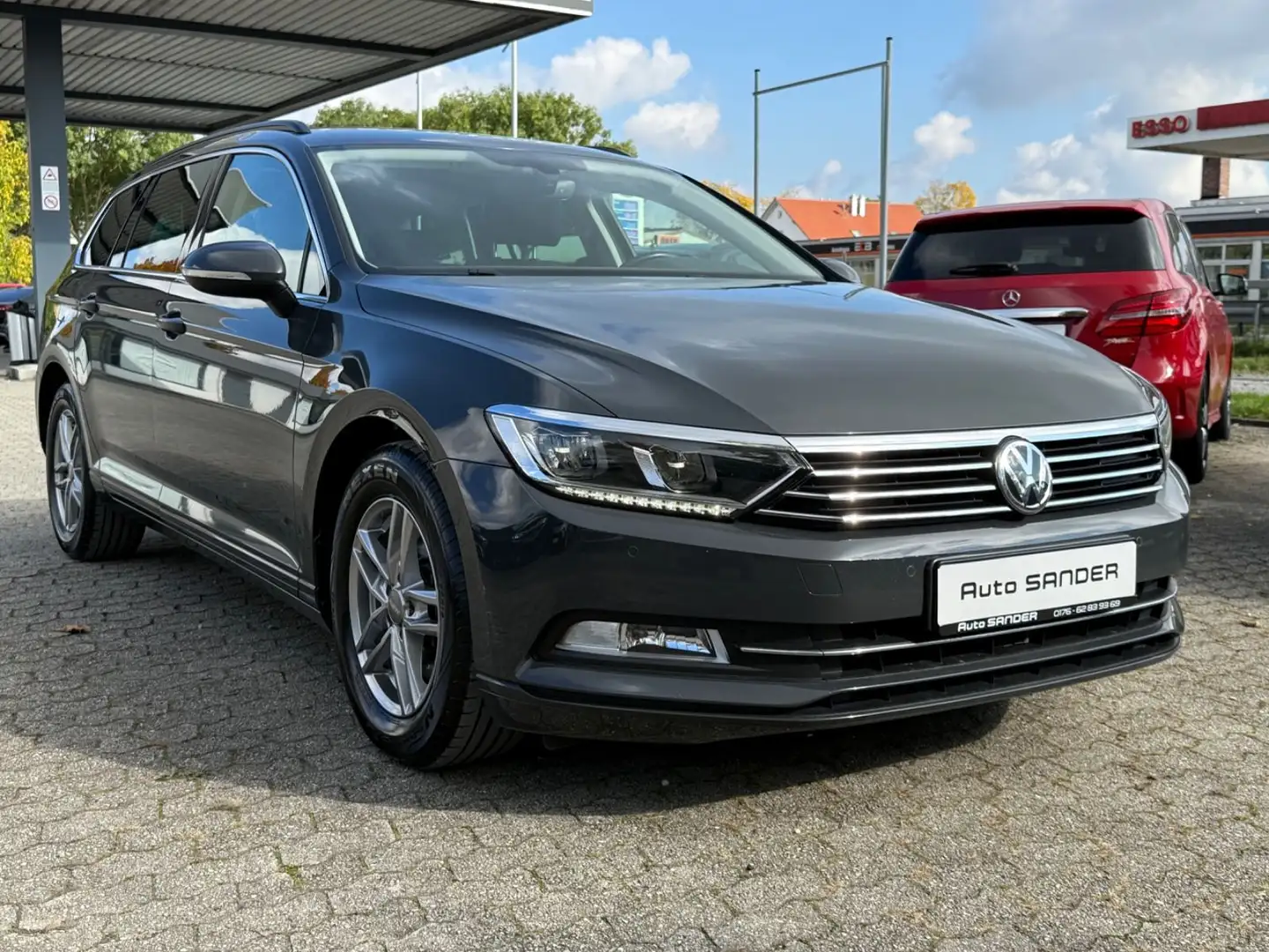 Volkswagen Passat Variant Comfortline NAVI KAMERA SHZ ACC Grau - 2