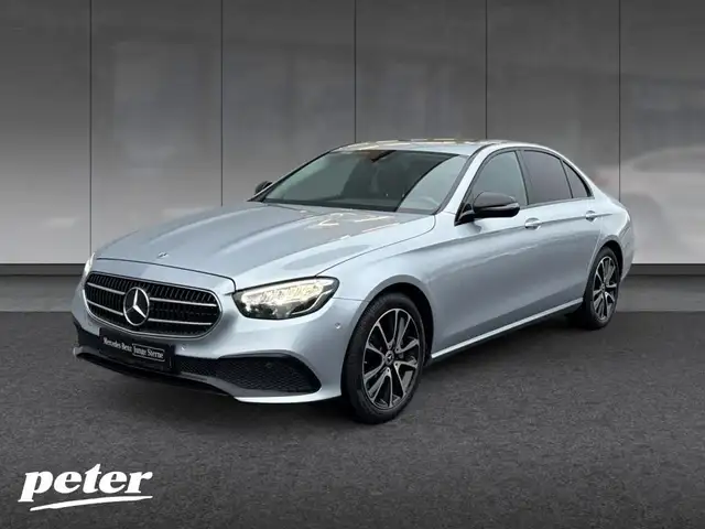 Mercedes-Benz E 300 Avantgarde/9G/LED/Schiebedach/Widescreen