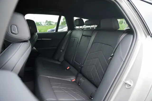 BMW M view 23