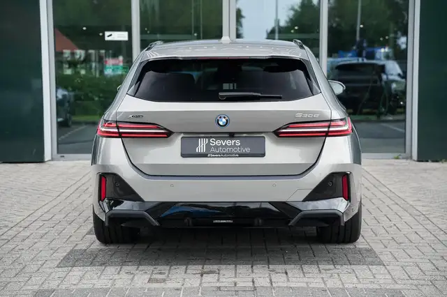 BMW M view 9