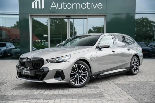 BMW M view 2