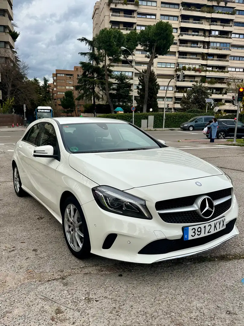Mercedes-Benz 200 A200 1.6 163cv 7G-DCT Blanco - 1