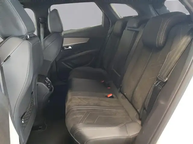 Peugeot 3008 view 13