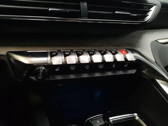 Peugeot 3008 view 22