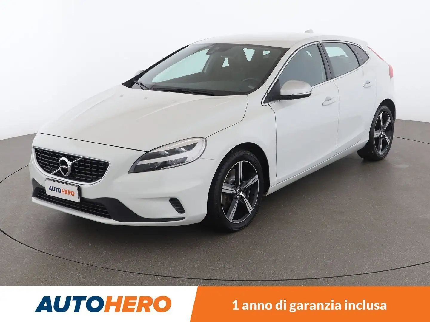 Volvo V40 1.5 R-Design Geartronic Bianco - 1