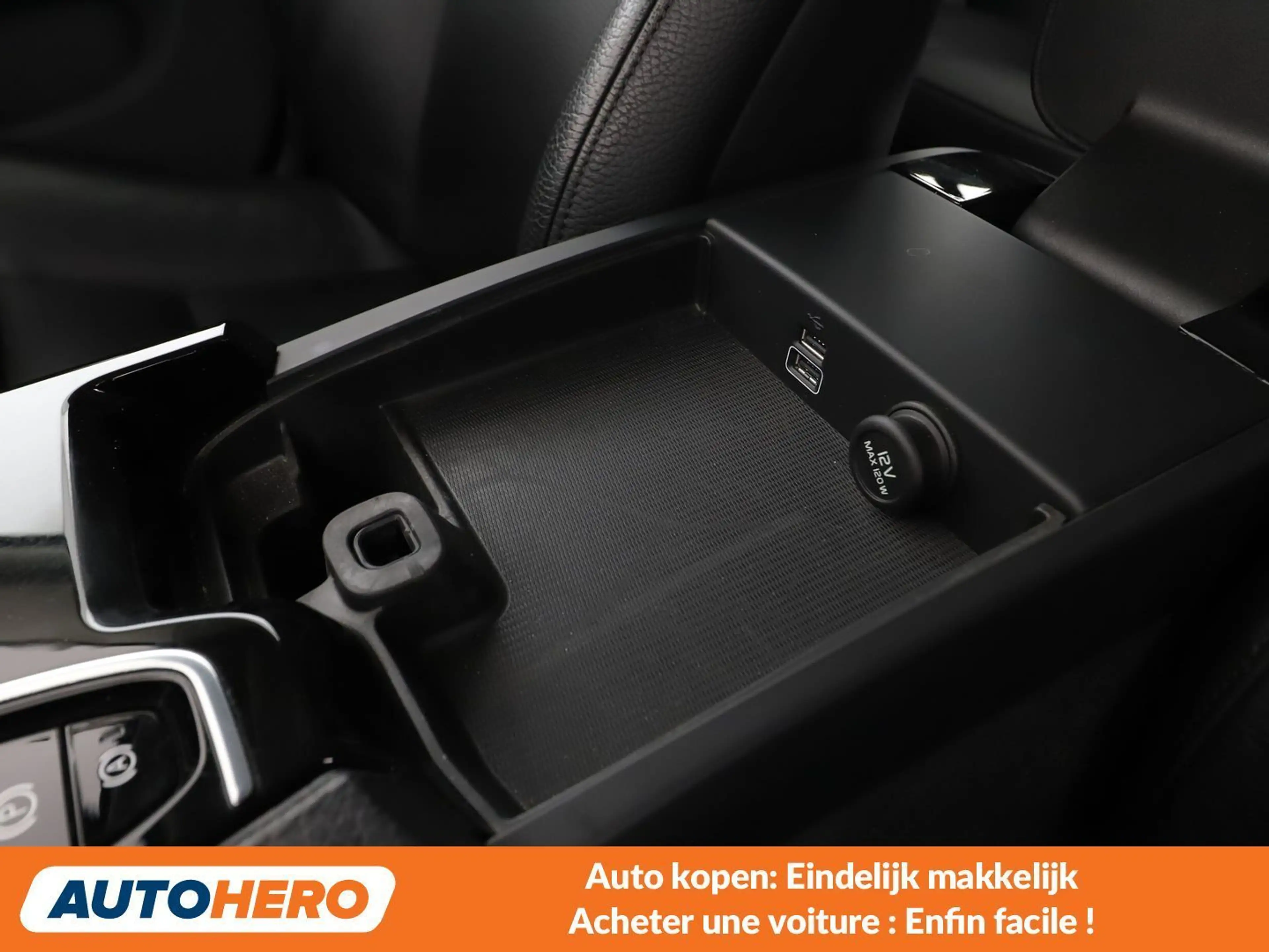 Volvo S60 2.0 T8 Plug-in Hybrid Inscription AWD — photo 15