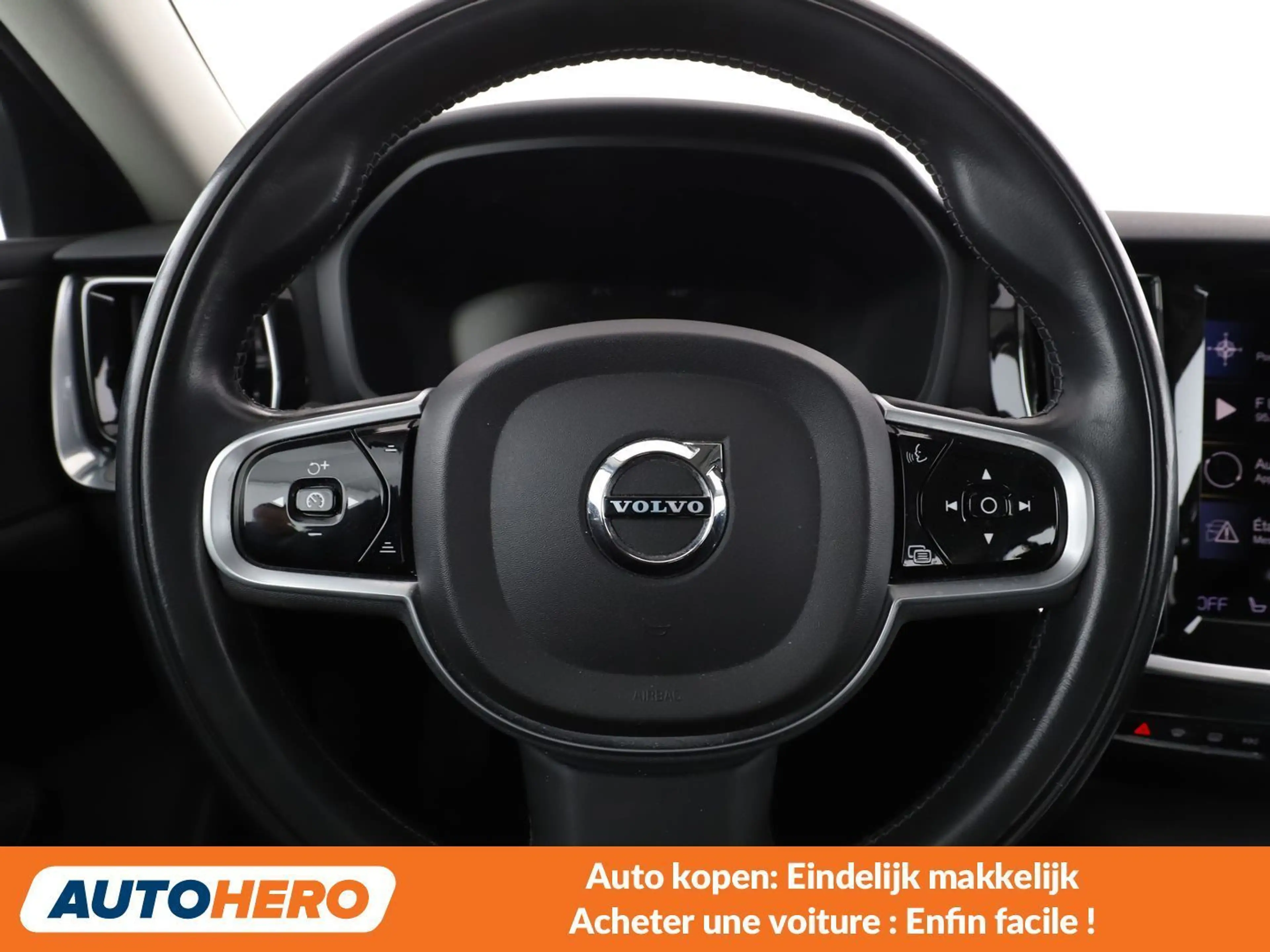 Volvo S60 2.0 T8 Plug-in Hybrid Inscription AWD — photo 5
